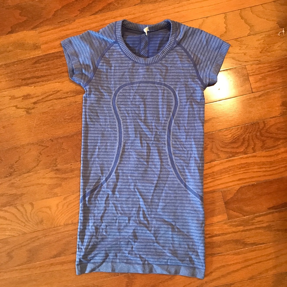 Lululemon Swiftly Tech Short Sleeve Crew Size 2